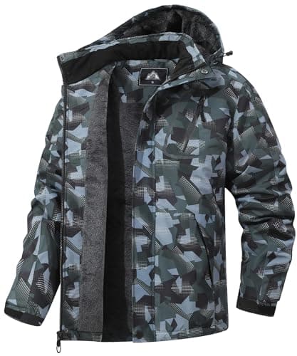 Men's Winter Mountain Coat with Fleece Lining and Hood